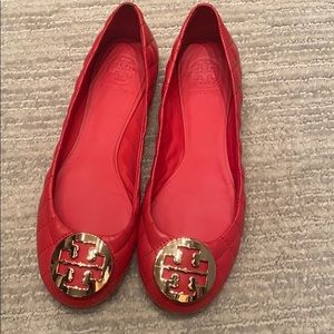 Pink/Raspberry Tory Burch Flat with gold hardware